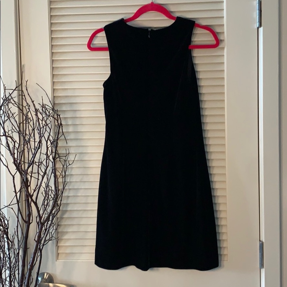 Dress - Picture 3 of 5